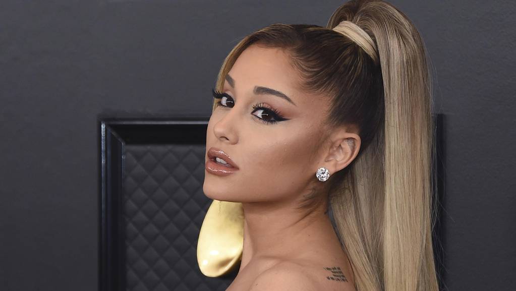 Ariana Grande makes Dalton Gomez romance Instagram ...