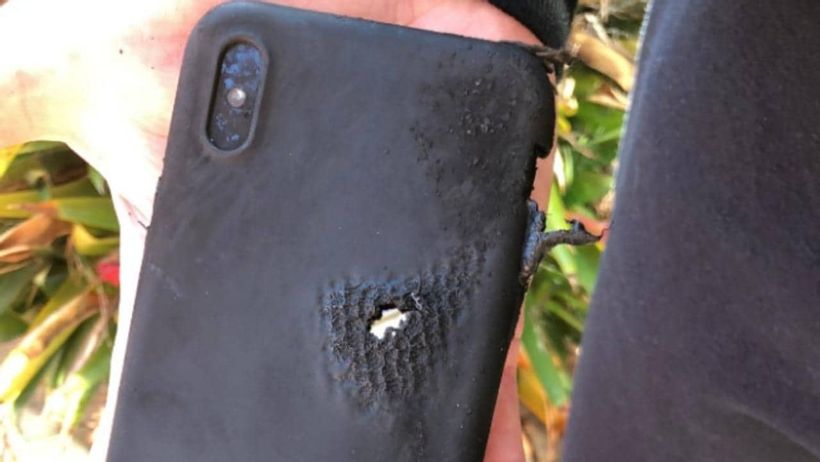 Apple Iphone Explodes In Man S Pocket Carbone Lawyers Files Lawsuit The Australian Adelaide Online News