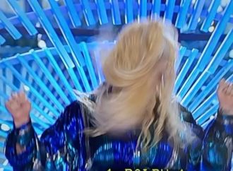 Me when it’s the west coast’s turn to watch #americanidol …
