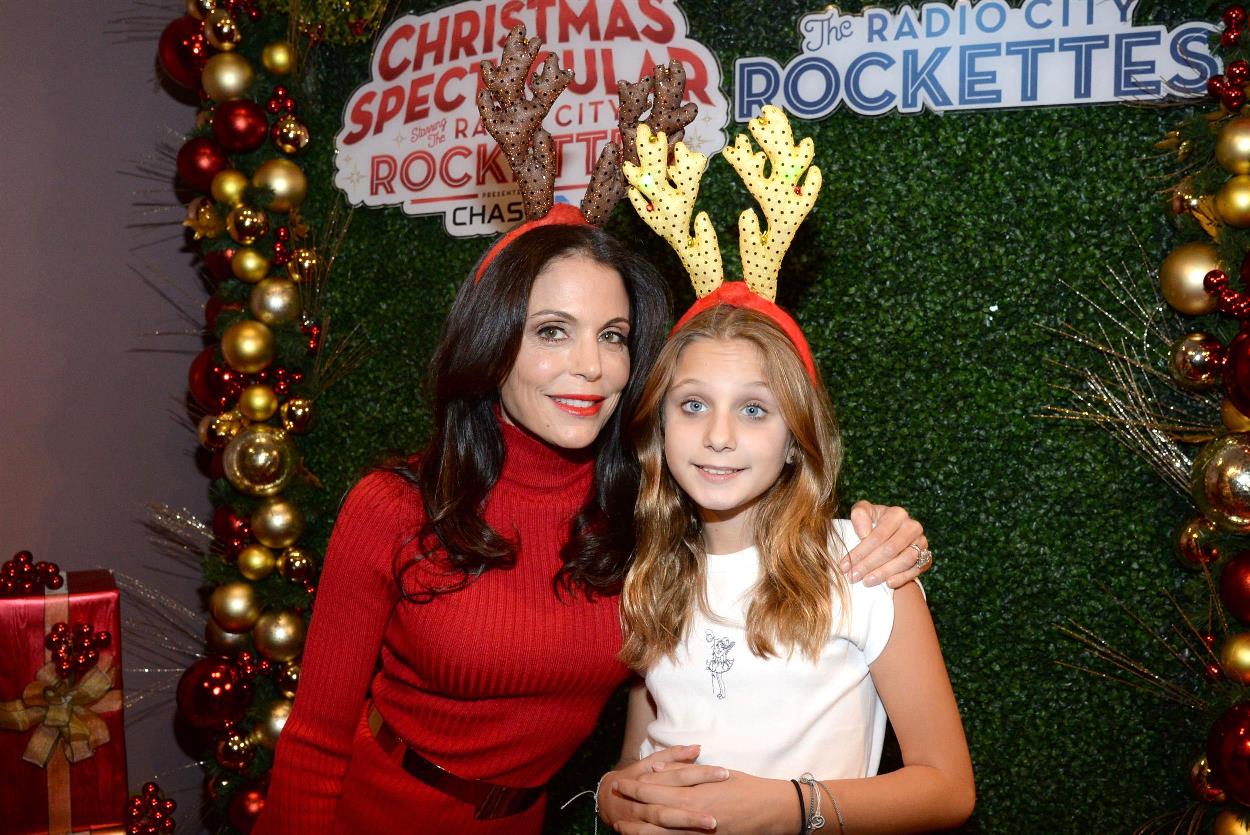 PHOTOS: Bethenny Frankel’s Daughter Bryn Makes Red-Carpet Debut, Plus RHONY Alum donates $10,000 to 9-yr-old Astroworld Victim